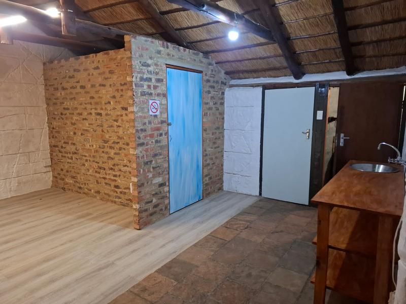 To Let 1 Bedroom Property for Rent in Oudedorp North West